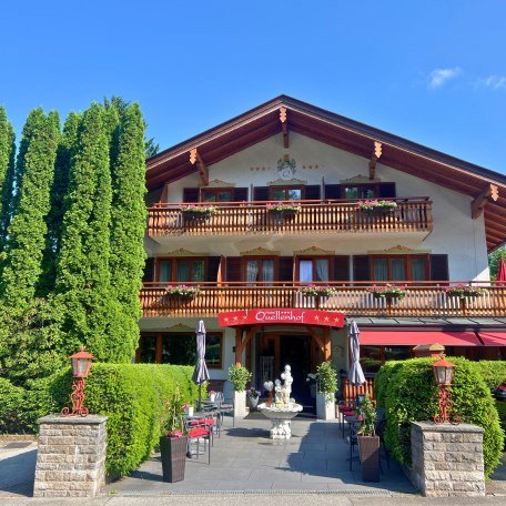 Hotel-Au&szlig;enansicht, &copy; im-web.de/ Tourist-Information Bad Wiessee