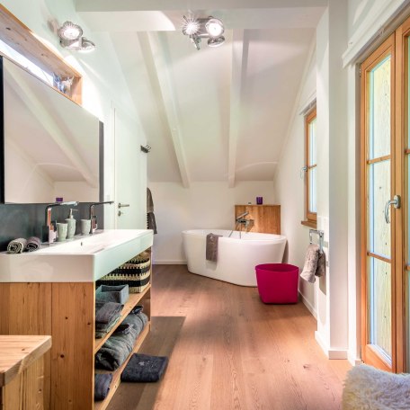 Bad 1, © im-web.de/ Tourist-Information Bad Wiessee