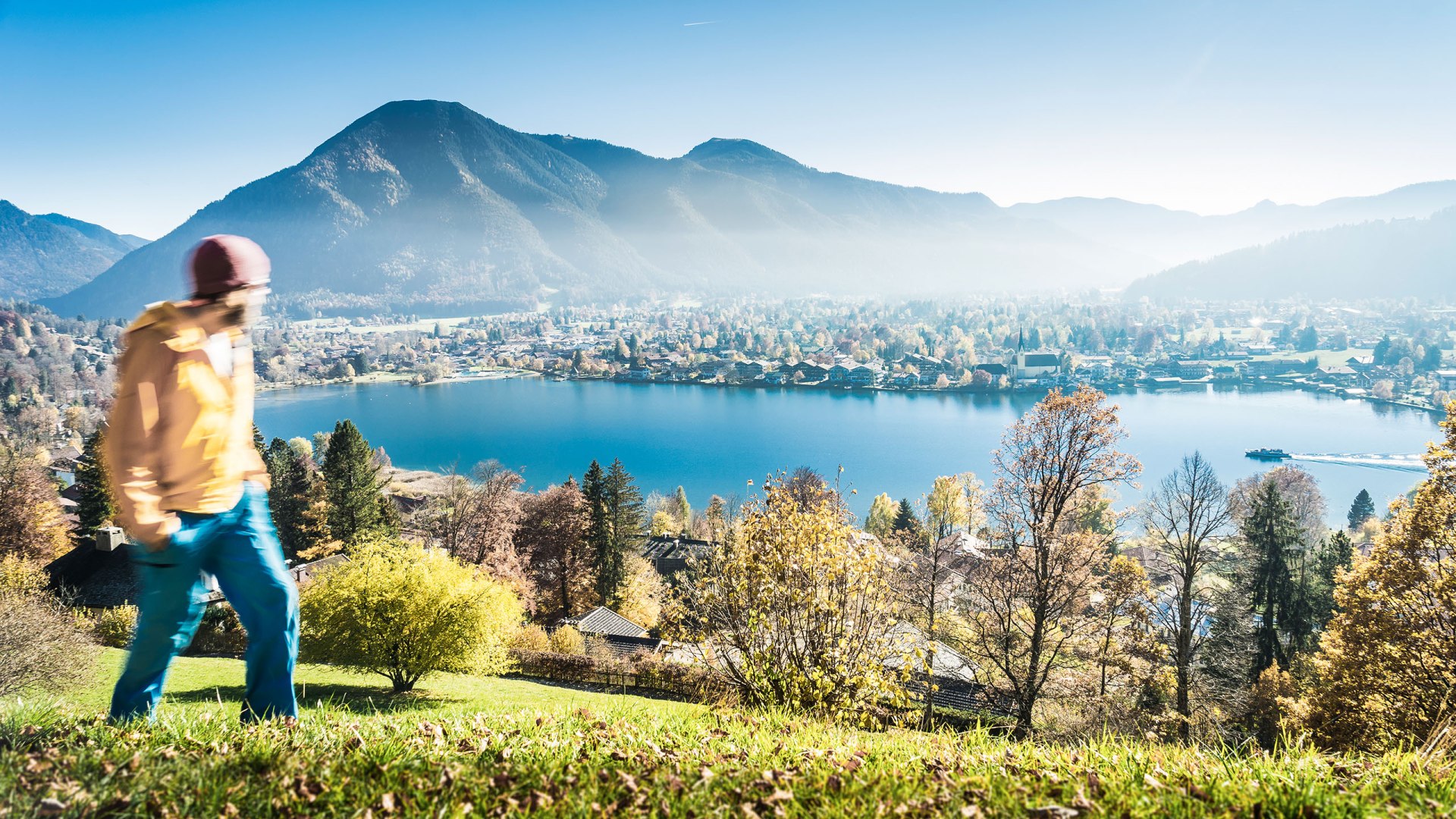 Blick von Tegernsee aus auf den Wallberg, &copy; Dietmar Denger