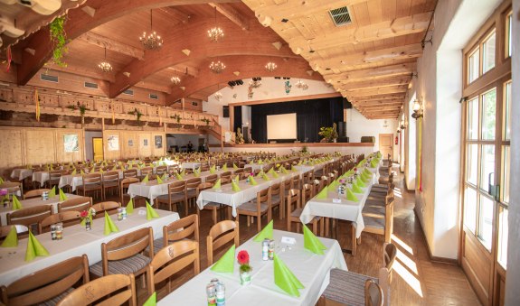 0002-wolfseehalle-fotolounge-martina-auracher 0002-wolfseehalle-fotolounge-martina-auracher