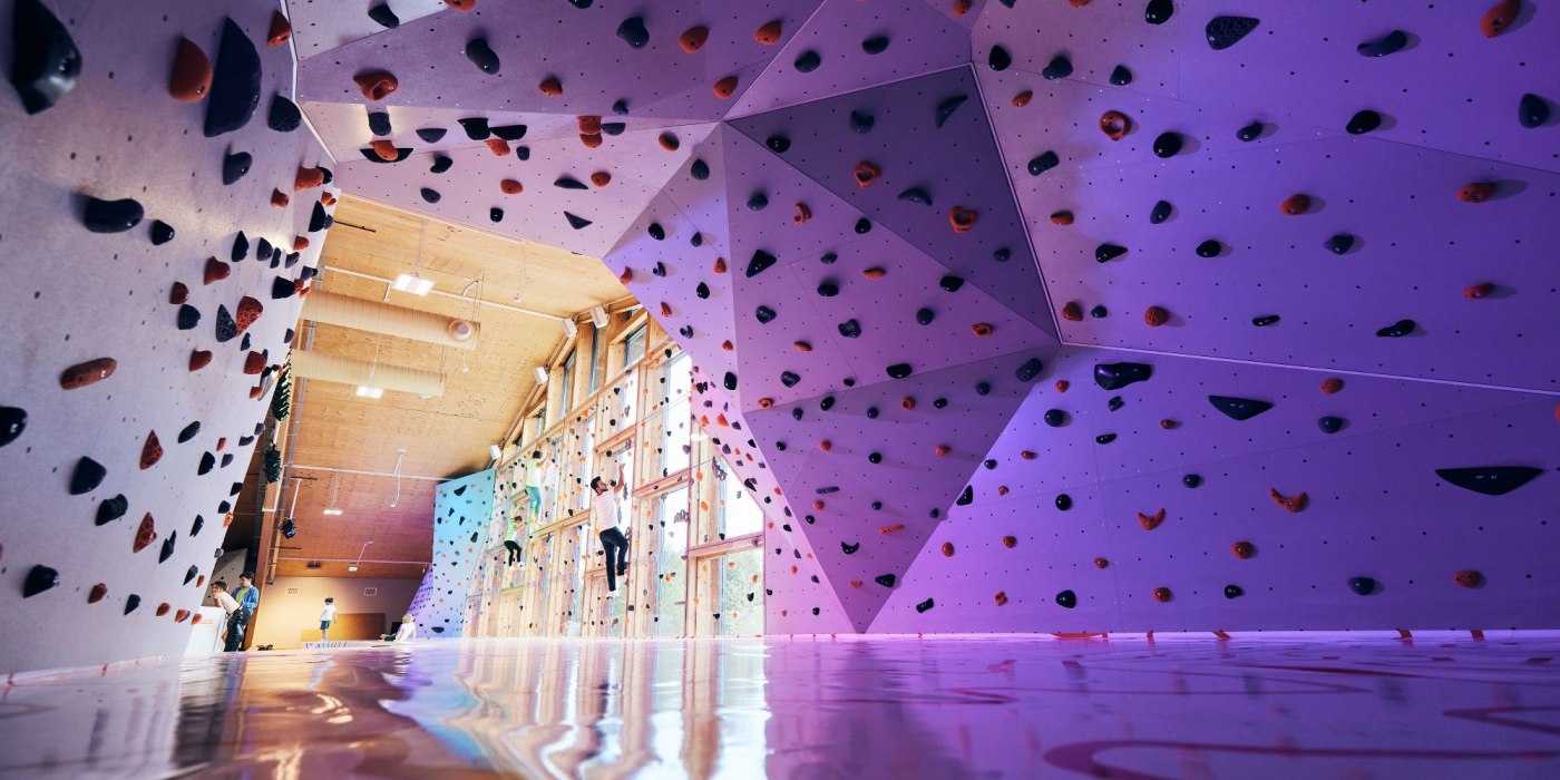 tp_halle-1_boulderwand_2022_ursgolling_0147_hr, &copy; Tegernsee Phantastisch (Urs Golling)