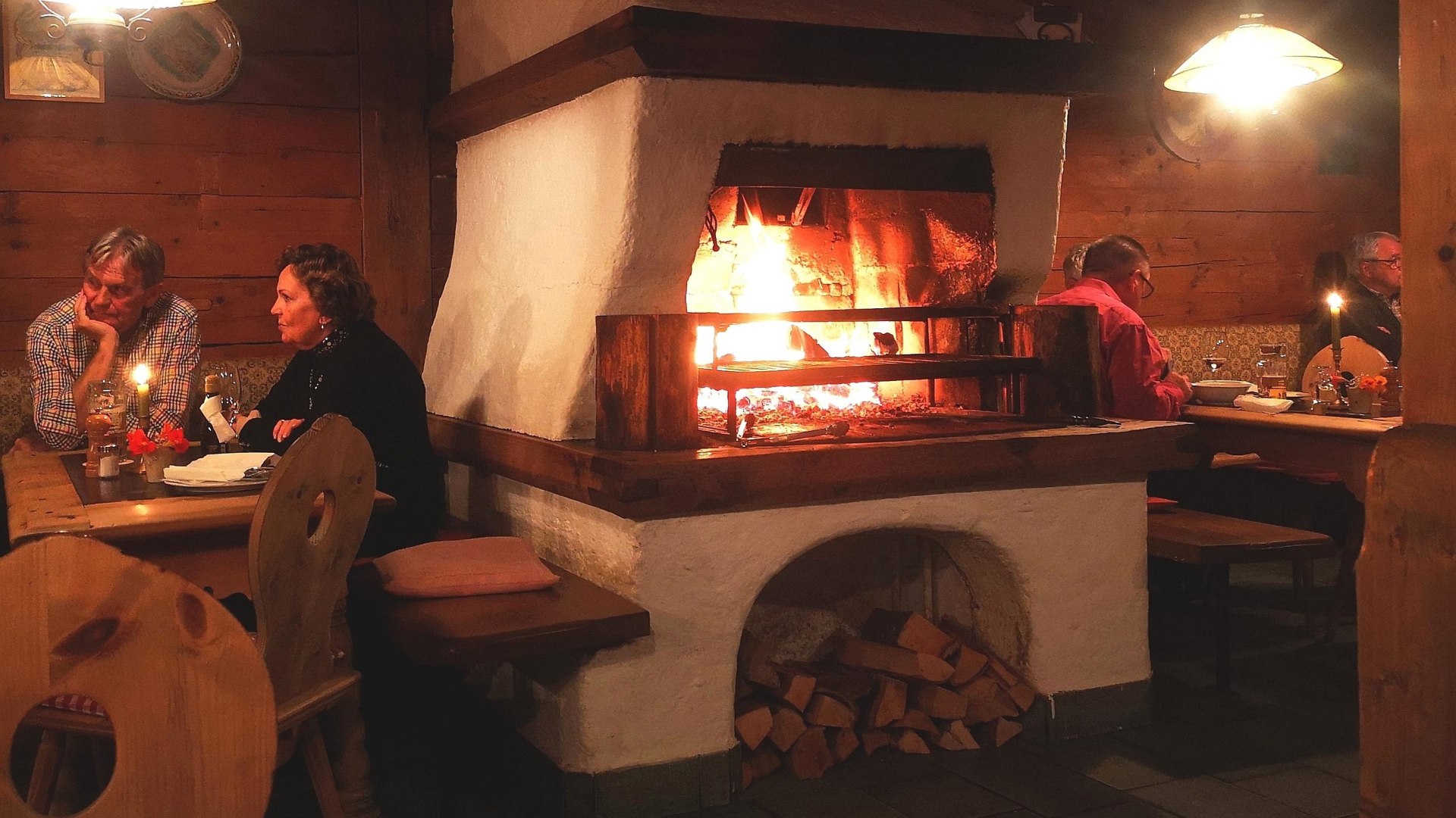 &copy; Enzianh&uuml;tte