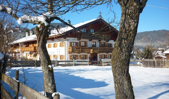 Moarhof im Winter, © im-web.de/ Tourist-Information Bad Wiessee Moarhof im Winter, © im-web.de/ Tourist-Information Bad Wiessee