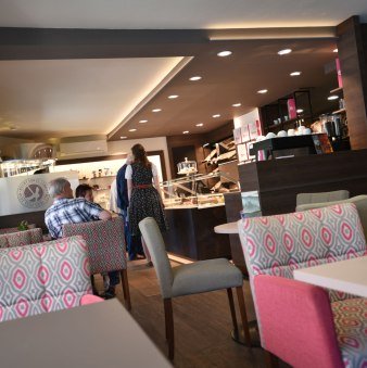 cafe_krupp_1_bw cafe_krupp_1_bw