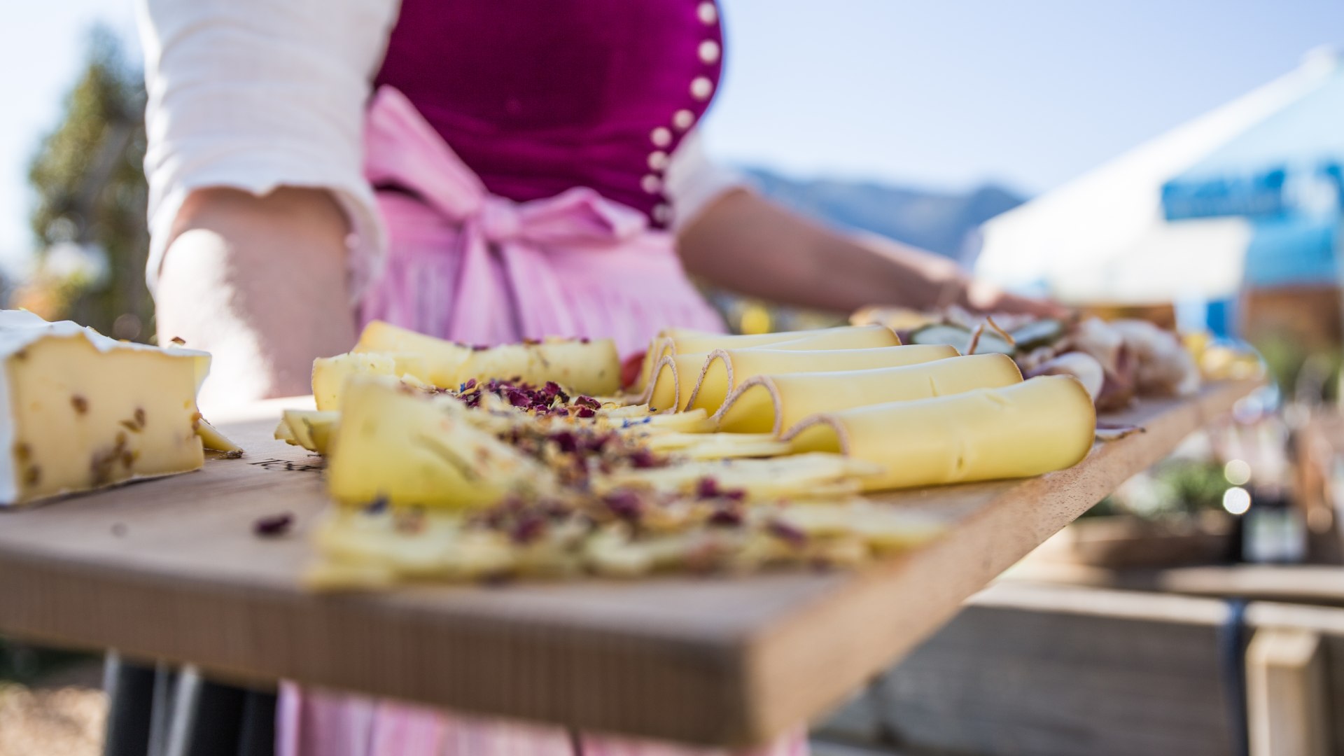 Heumilchkäse in der Naturkäserei, © Christoph Schempershofe Heumilchkäse in der Naturkäserei, © Christoph Schempershofe