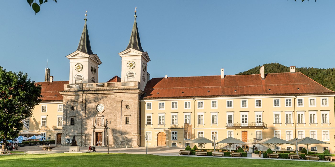 Liebesdienste_Tegernsee_Schloss-&copy;-Der-Tegernsee_Thomas-Plettenberg-, &copy; Der Tegernsee (Thomas Plettenberg)