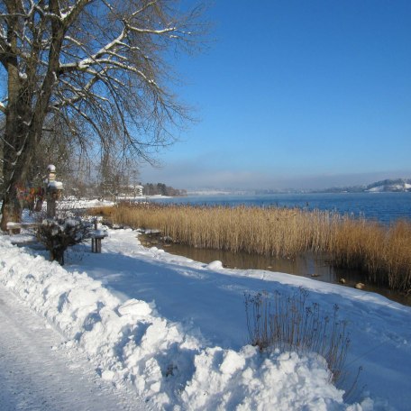 Seepromenade, &copy; im-web.de/ Tourist-Information Bad Wiessee