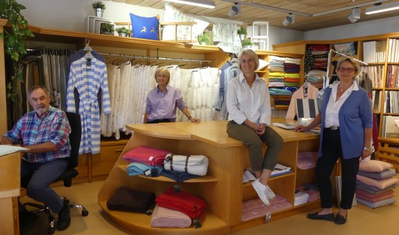 im-geschaeft-4-pers, © Betten Niedermaier