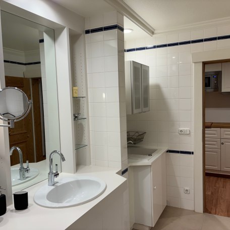 Ferienwohnung Leonhardstein - Bad, &copy; im-web.de/ Tourist-Information Kreuth