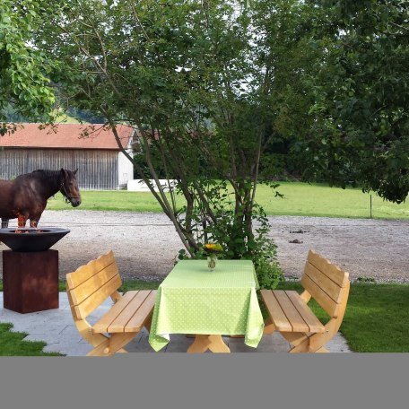 Grillen unterm Apfelbaum, &copy; im-web.de/ Tourist-Information Gmund am Tegernsee