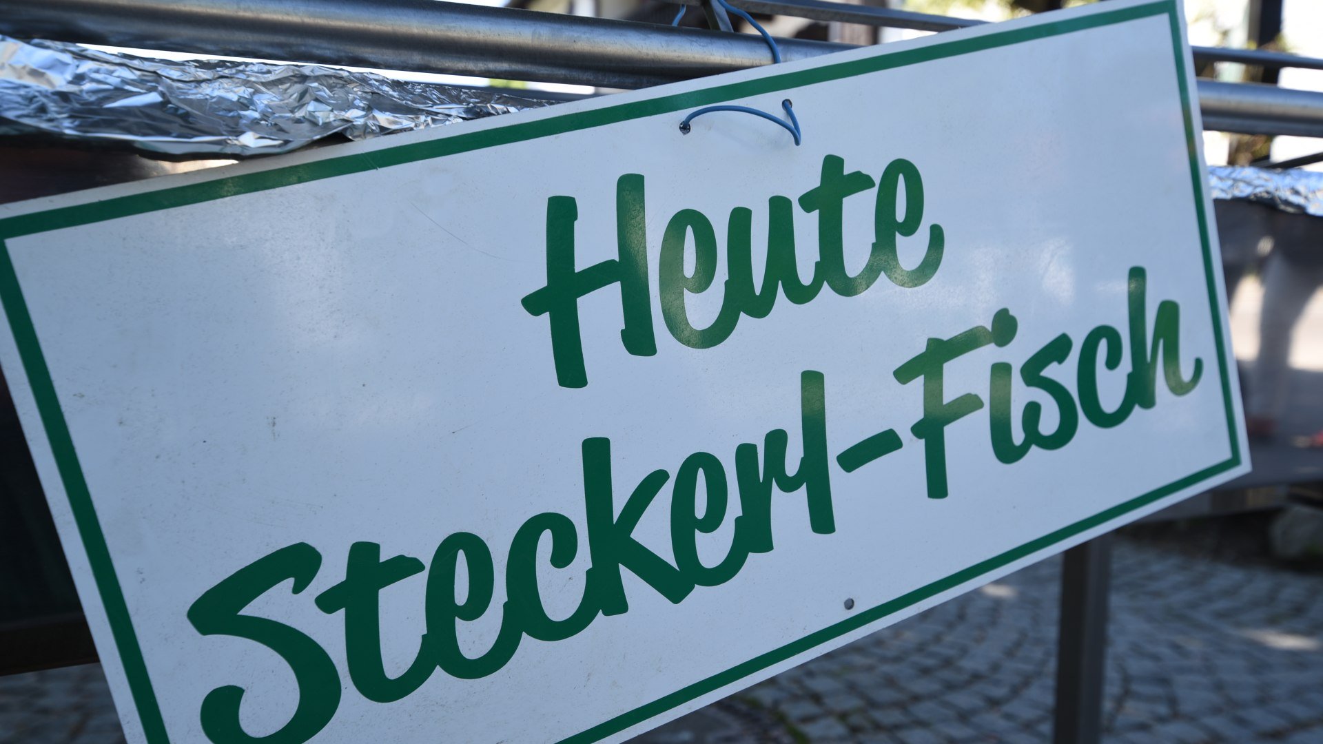 weinbauer_steckerlfisch_bw_1 weinbauer_steckerlfisch_bw_1