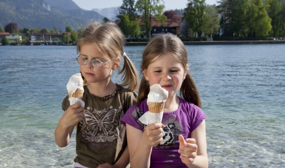 Kinder am Tegernseer Seeufer, &copy; Bernd Ritschel