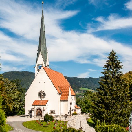 Kath. Kirche Maria Himmelfahrt Bad Wiessee 3, © Der Tegernsee, Sabine Ziegler-Musiol