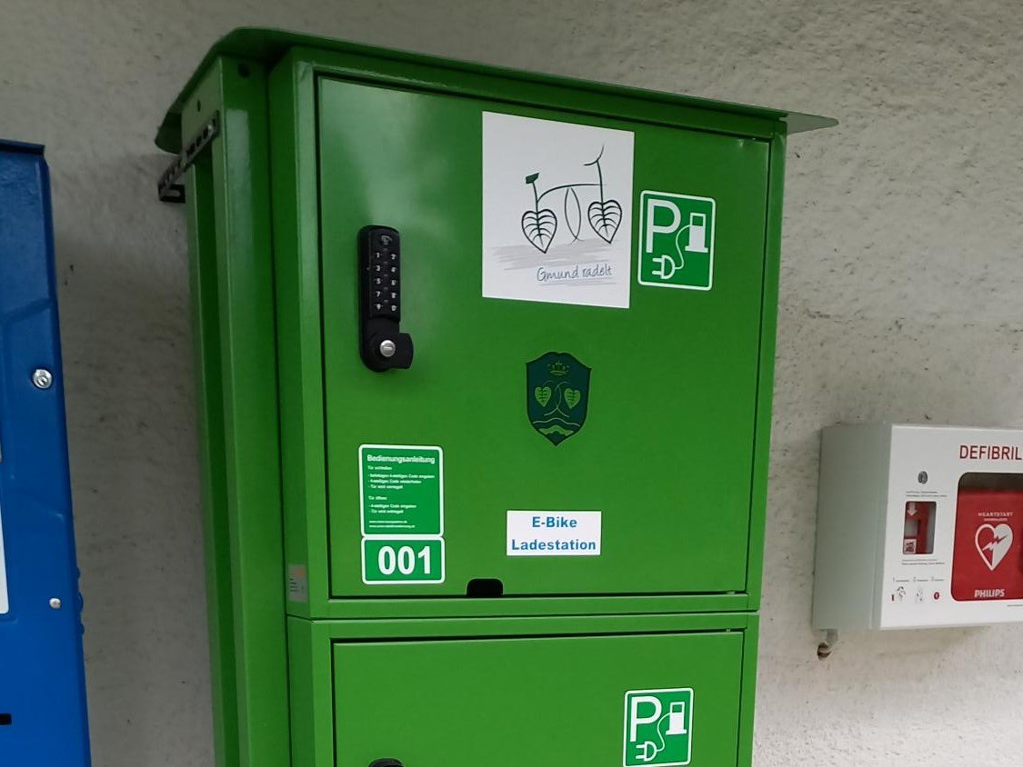 e-bike-ladestation-seeglas_2_1, &copy; Der Tegernsee