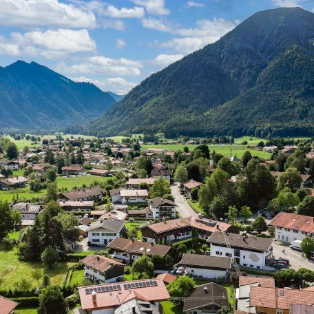 Gästehaus Maier zum Bitscher Vogelperspektive, © im-web.de/ Tourist-Information Rottach-Egern
