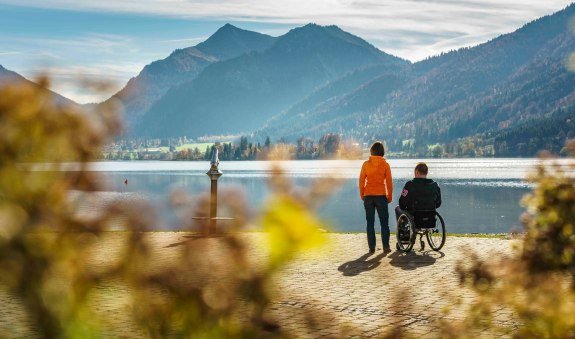 Barrierefreier Rundweg um den Schliersee, © Alpenregion Tegernsee Schliersee