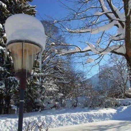 Winterlicher Spaziergang in Rottach-Egern, © im-web.de/ Tourist-Information Rottach-Egern