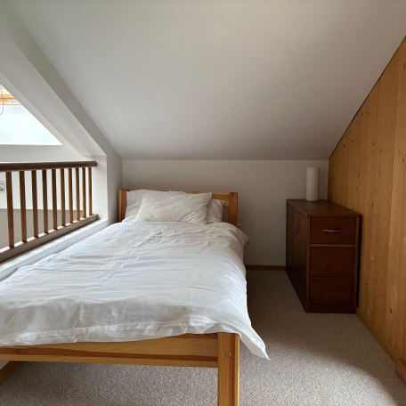Einzelbett I Galerie, © im-web.de/ Regionalentwicklung Oberland Kommunalunternehmen