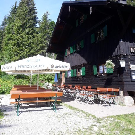 Buchsteinhütte Kreuth, © Reinhold Kiefer Buchsteinhütte Kreuth, © Reinhold Kiefer