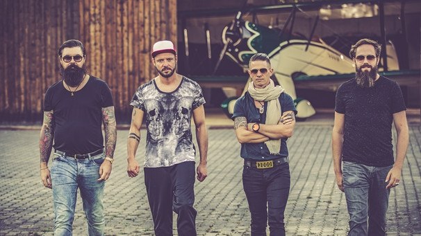 band-der-woche-django-3000-grafik-100~_v-img__16__9__l_-1dc0e8f74459dd04c91a0d45af4972b9069f1135, © Django3000 band-der-woche-django-3000-grafik-100~_v-img__16__9__l_-1dc0e8f74459dd04c91a0d45af4972b9069f1135, © Django3000