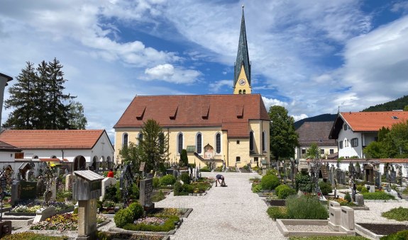 KirchenfriedhofRottachEgern_002, &copy; Der Tegernsee (FVP)