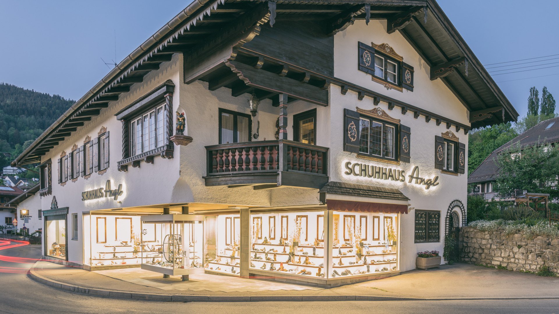 stammhaus_tegernsee_01, &copy; Schuh- und Sporthaus Alfons Angl e.K.