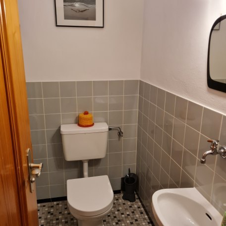 zusätzliches extra WC mit Fenster, © im-web.de/ Tourist-Information Bad Wiessee