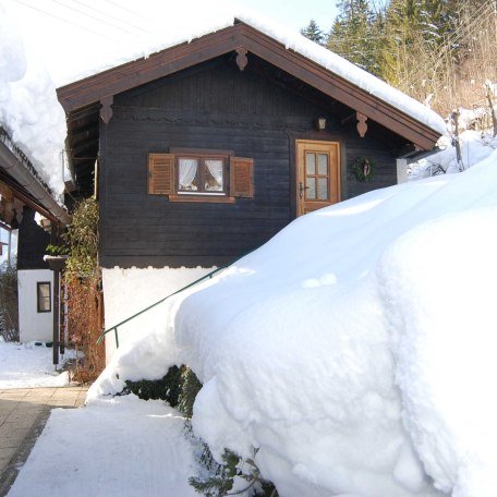 Nebengebäude mit Ferienwohnung 2019, © im-web.de/ Tourist Information Tegernsee