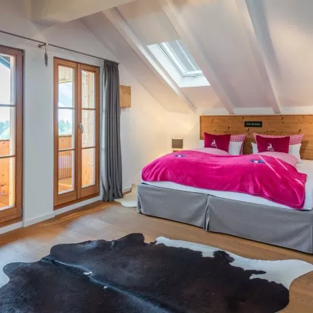 Schlafzimmer 1, © im-web.de/ Tourist-Information Bad Wiessee