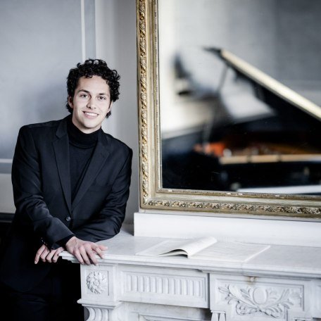 17-Nikola-Meeuwsen-&copy;-Simon-Van-Boxtel-1-2048x1365, &copy; Simon-Van-Boxtel