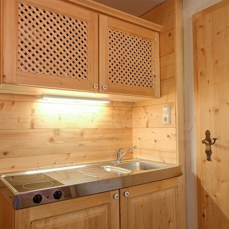 Küche Appartement mit Dachgaube, © im-web.de/ Tourist-Information Rottach-Egern