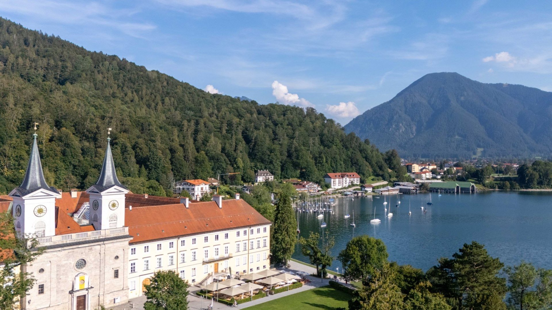 Titelbild Schlosswirtschaft Tegernsee, © Bräustüberl Tegernsee