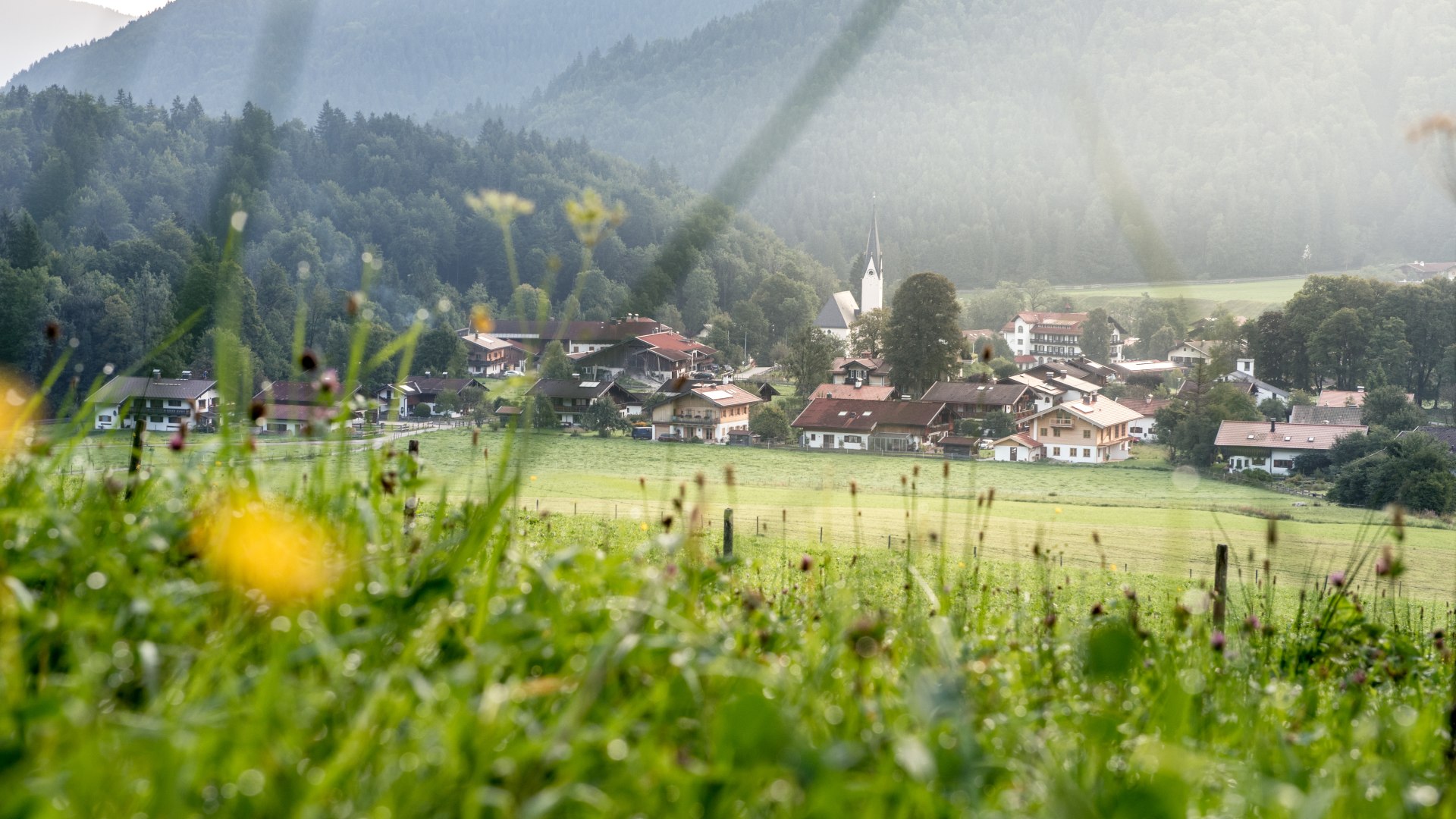 Bergsteigerdorf Kreuth Ort , © Julian Rohn 