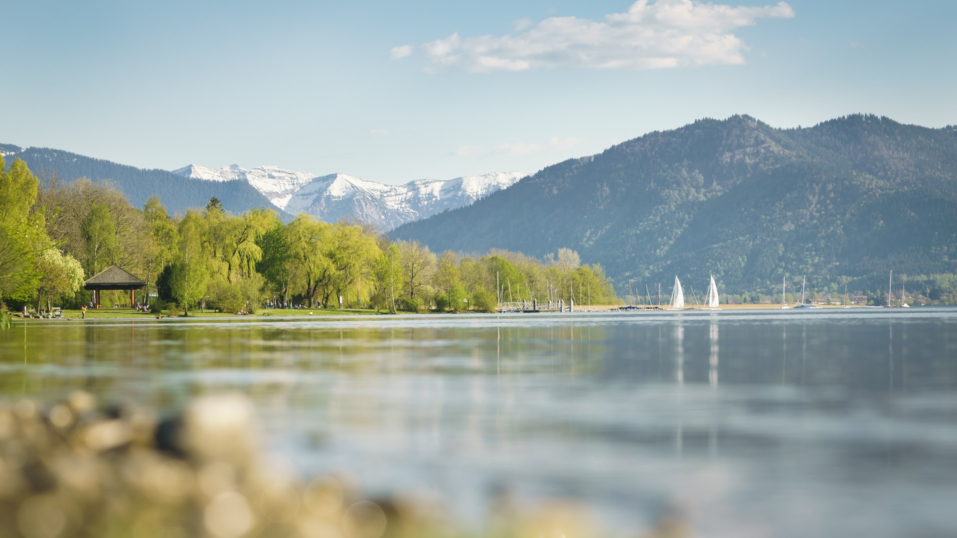 fruehling-am-tegernsee-in-bayern-der-tegernsee-dietmar-denger, &copy; Dietmar Denger