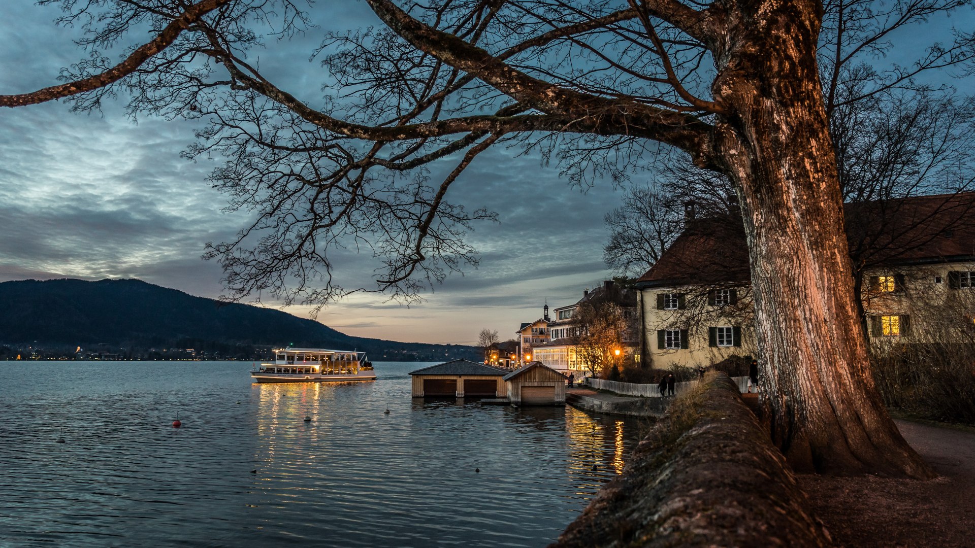 Tegernsee_Abendstimmung &copy; Der Tegernsee_Dietmar Denger, &copy; DER TEGERNSEE, Dietmar Denger
