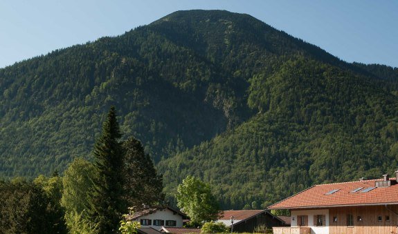 Gästehaus Höpfl in ruhiger und sonniger Lage am Fusse des Wallbergs, © GERLIND SCHIELE PHOTOGRAPHY TEGERNSEE