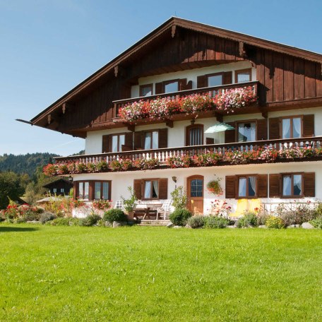 Gästehaus Unterreiterhof in Bad Wiessee - mit Traumblick über das Tegernseer Tal, © GERLIND SCHIELE PHOTOGRAPHY TEGERNSEE