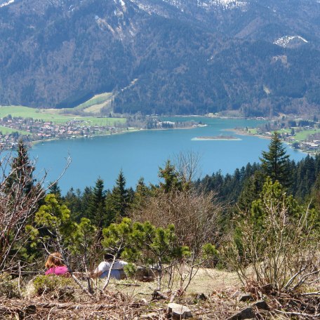 Blick auf den Tegernsee von der Neureuth (1264m), © im-web.de/ Tourist Information Tegernsee
