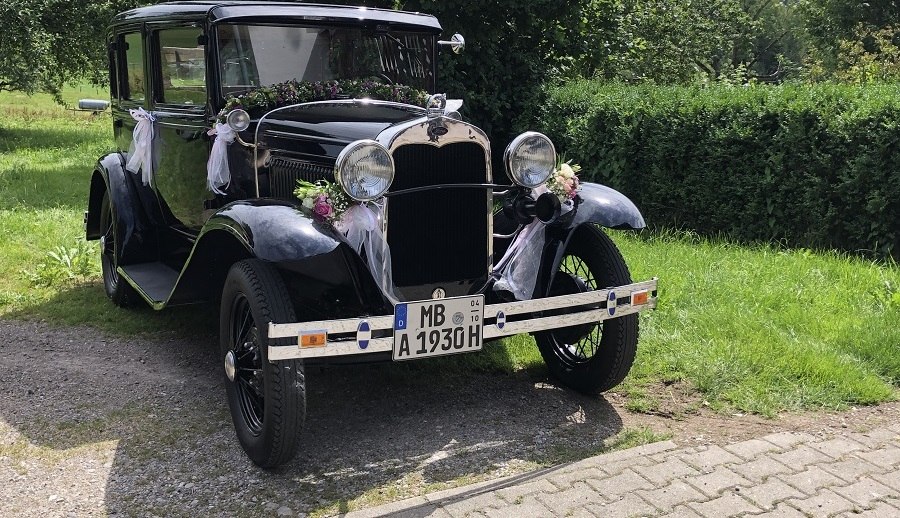 town sedan 3, © Oldtimerfahrten M.Schwarzer