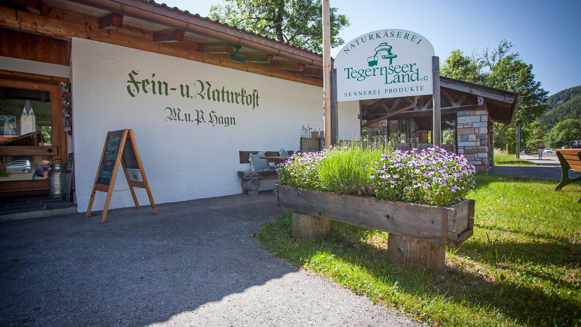 Feinkost Hagn Kreuth, &copy; Jochen Sch&auml;dler | Fein- und Naturkost Monika Hagn