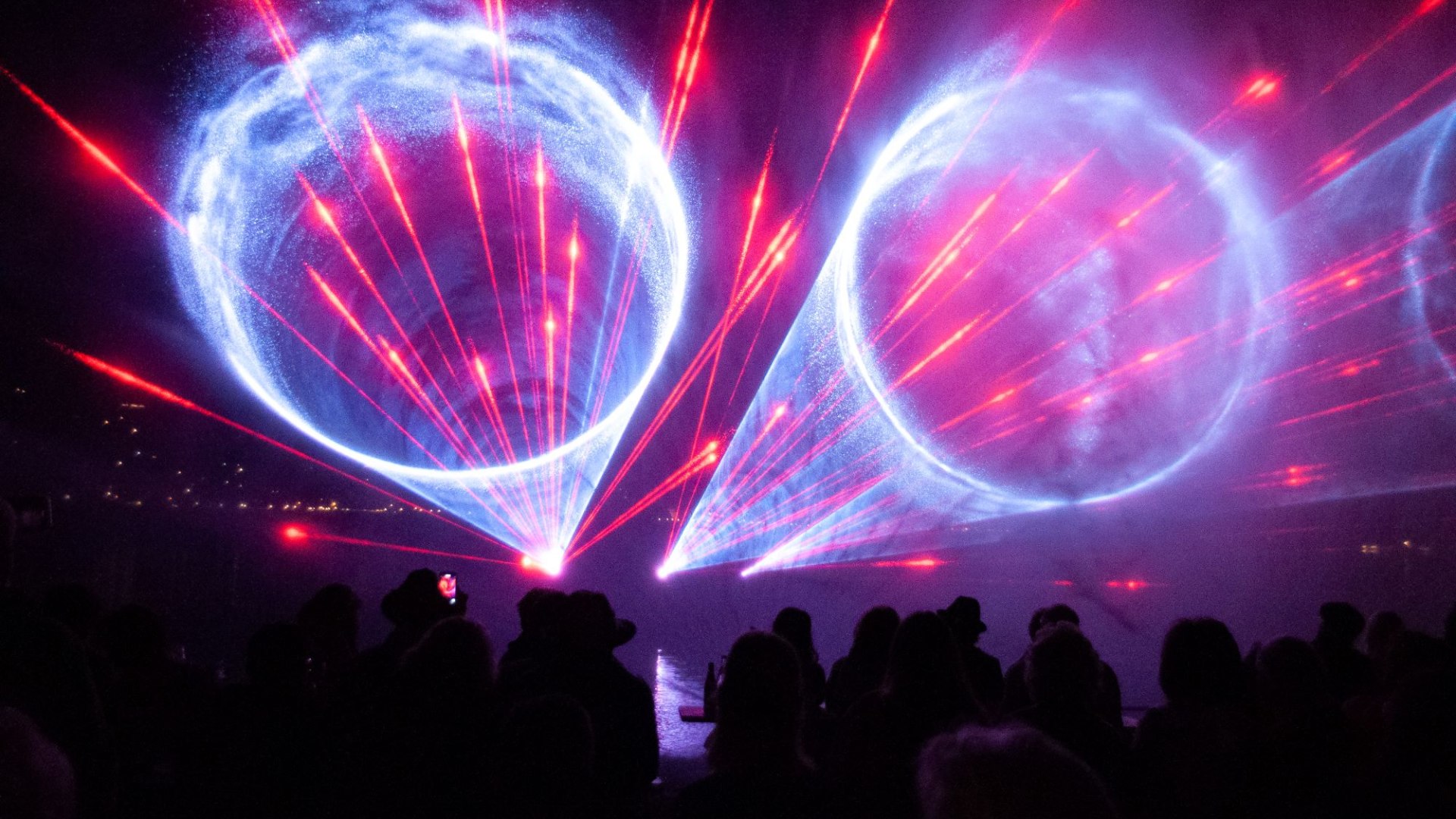 Wiessee100Lasershow, © Der Tegernsee (Sabine Ziegler-Musiol)