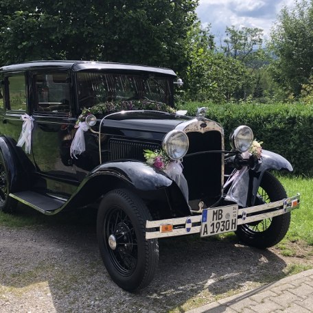 town-sedan-2, &copy; Oldtimerfahrten M.Schwarzer