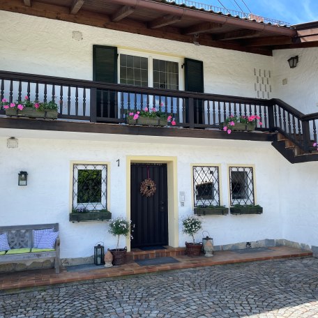 Haupteingang, &copy; im-web.de/ Regionalentwicklung Oberland Kommunalunternehmen