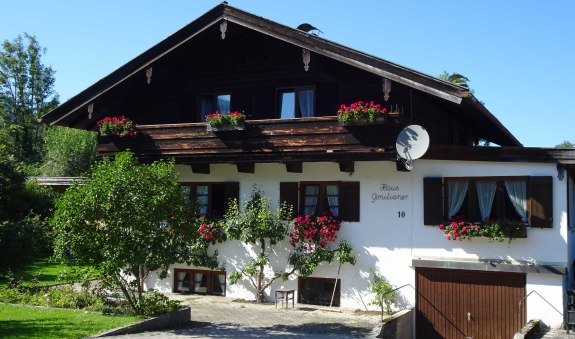 Außenansicht, © im-web.de/ Tourist-Information Bad Wiessee