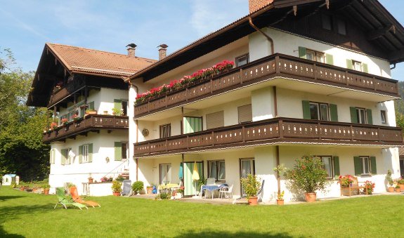 Unser Gästehaus, © im-web.de/ Tourist-Information Rottach-Egern