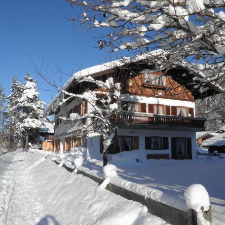 G&auml;stehaus Winkler im Schnee, &copy; im-web.de/ Tourist-Information Kreuth