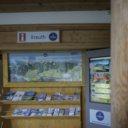 Neben der eigenen Bergsteigerdorf Zeitung &quot;Gipfelglück&quot; ist das Bergsteigerdorf Kreuth in zahlreichen weiteren Magazinen vertreten.