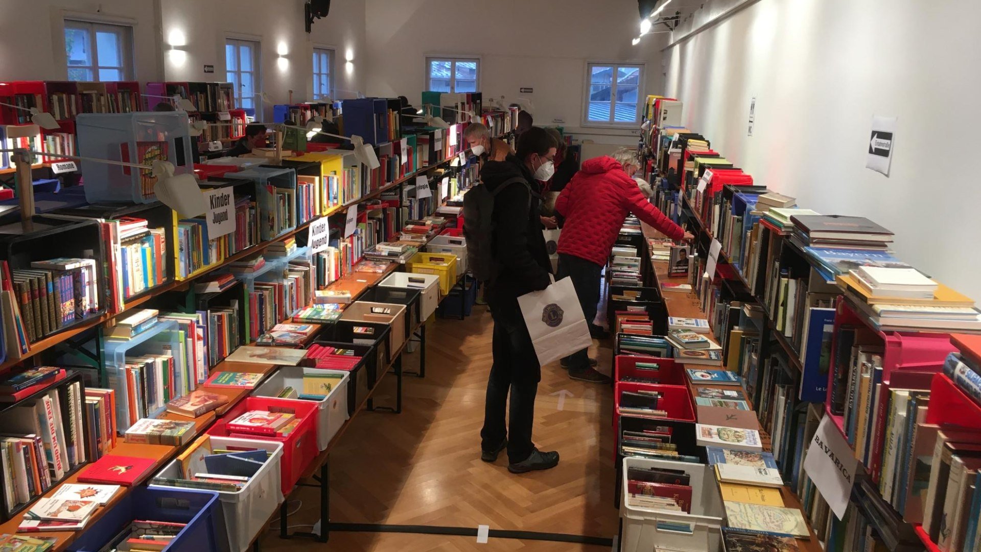 LIONS_B&uuml;chermarkt, &copy; @LIONS-CLUB am Tegernsee