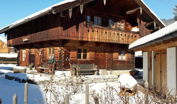 Süd / Ost Ansicht im Winter, © im-web.de/ Tourist-Information Rottach-Egern Süd / Ost Ansicht im Winter, © im-web.de/ Tourist-Information Rottach-Egern