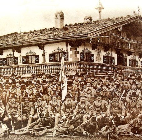 Gebirgsschützen Kompanie Tegernsee 1911, © Gebirgsschützen Kompanie Tegernsee Gebirgsschützen Kompanie Tegernsee 1911, © Gebirgsschützen Kompanie Tegernsee